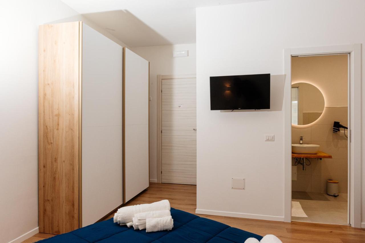Hotel La Casa Di Ambra Porto Torres Esterno foto